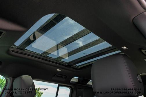 Woolstone Green 2026 Land Rover Defender P400 X-Dynamic SE