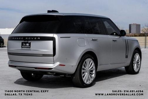 2026 Land Rover Range Rover P400 SE