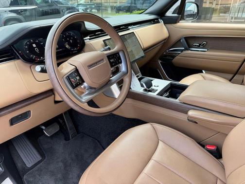 Santorini Black 2024 Land Rover Range Rover P530 Autobiography
