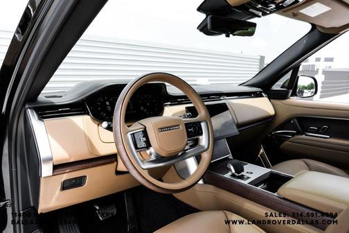 Santorini Black 2024 Land Rover Range Rover P530 Autobiography