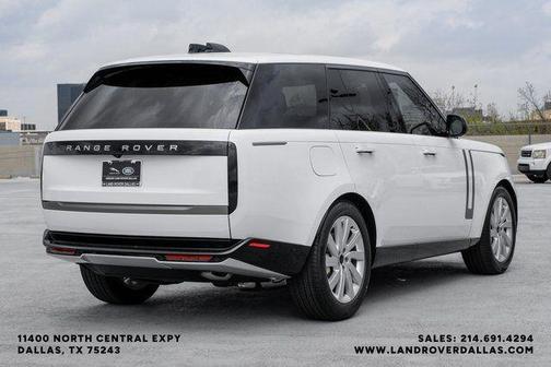 2026 Land Rover Range Rover P400 SE