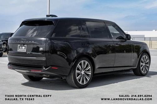 2023 Land Rover Range Rover P400 SE