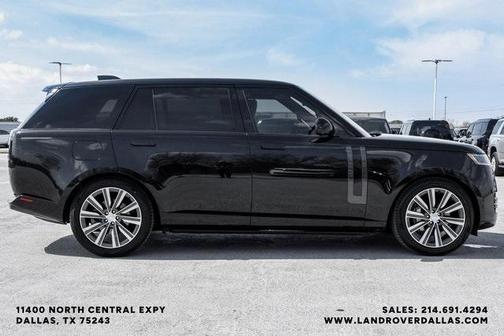 2023 Land Rover Range Rover P400 SE