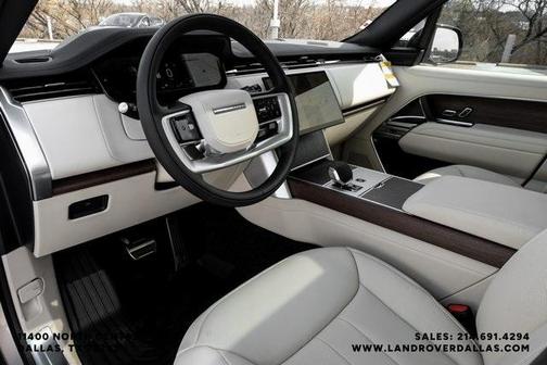 2026 Land Rover Range Rover P400 SE