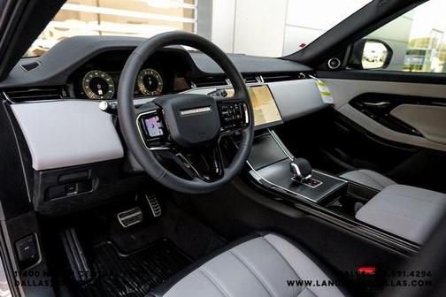 2026 Land Rover Range Rover Evoque Dynamic SE