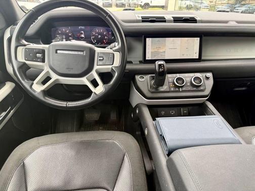 Santorini Black 2020 Land Rover Defender 110 SE