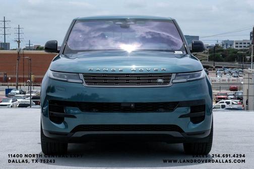Giola Green 2023 Land Rover Range Rover Sport SE