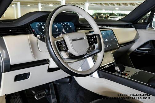 Ostuni Pearl White 2024 Land Rover Range Rover P530 SE