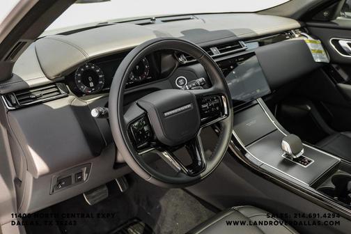 Fuji White 2026 Land Rover Range Rover Velar P250