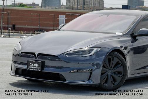 Gray 2022 Tesla Model S Plaid