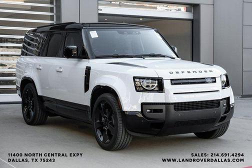 2026 Land Rover Defender 130 X-Dynamic SE