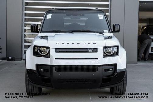 2026 Land Rover Defender 130 X-Dynamic SE