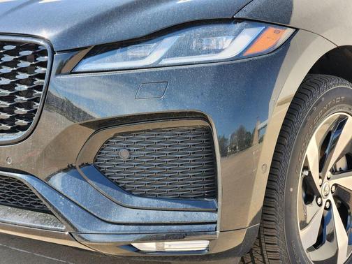 Santorini Black 2026 Jaguar F-PACE P250 R-Dynamic S