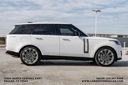 2025 Land Rover Range Rover P530 SE