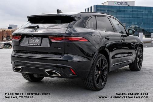 Santorini Black 2023 Jaguar F-PACE R-Dynamic S