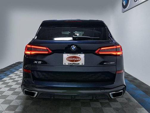 Photo 4 of 16 of 2019 BMW X5 xDrive40i