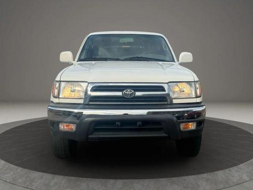 2000 Toyota 4Runner SR5