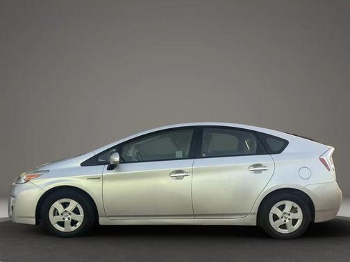 2010 Toyota Prius IV