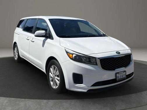 Clear White 2017 Kia Sedona LX