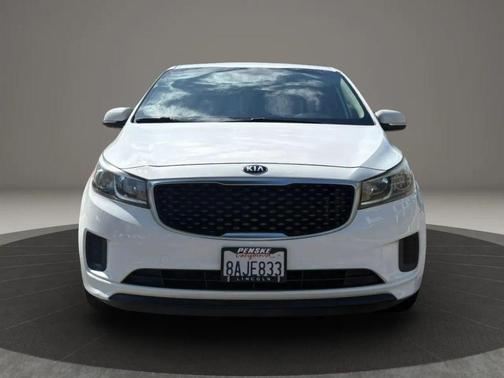 Clear White 2017 Kia Sedona LX