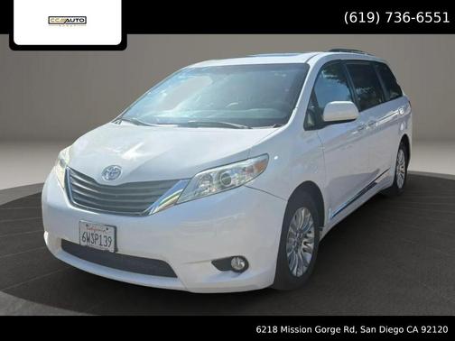 2012 Toyota Sienna XLE
