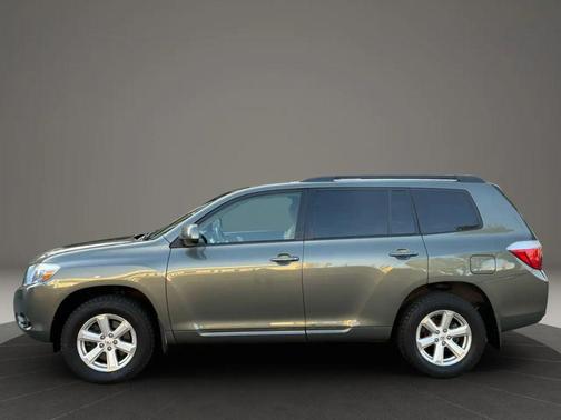 2010 Toyota Highlander SE