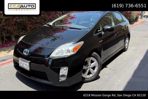 2010 Toyota Prius III