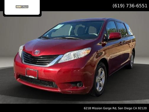 2012 Toyota Sienna LE