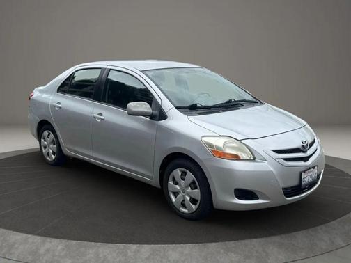 2008 Toyota Yaris Base