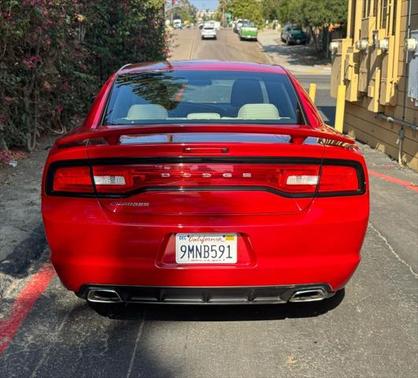 2011 Dodge Charger Base