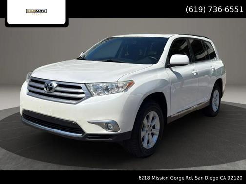 Blizzard Pearl 2012 Toyota Highlander SE