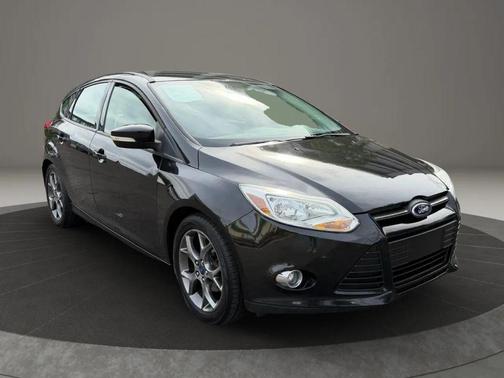 Tuxedo Black 2013 Ford Focus SE