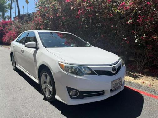2012 Toyota Camry SE