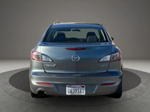 2013 Mazda Mazda3 i Sport