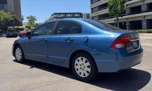 2010 Honda Civic DX-VP