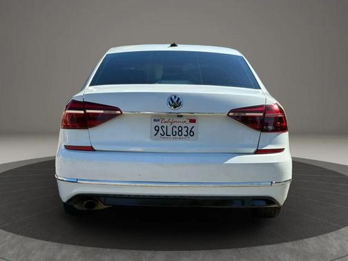 Pure White 2017 Volkswagen Passat 1.8T R-Line w/Comfort