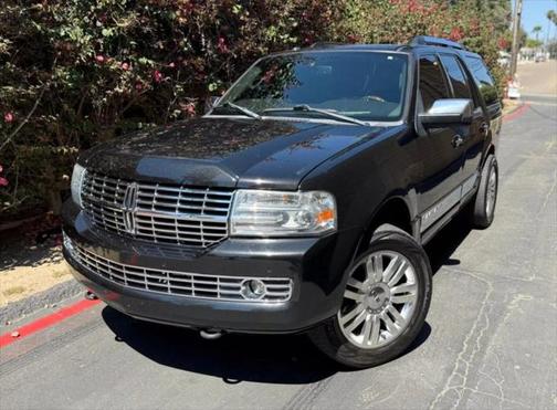 2013 Lincoln Navigator L