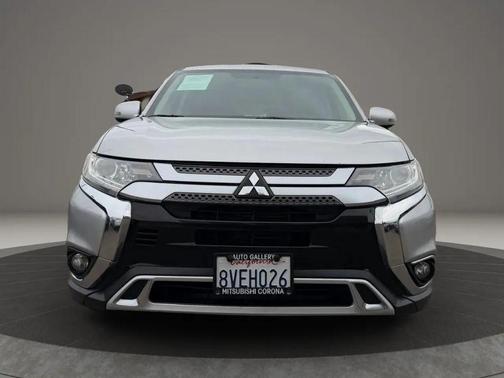 2019 Mitsubishi Outlander SE
