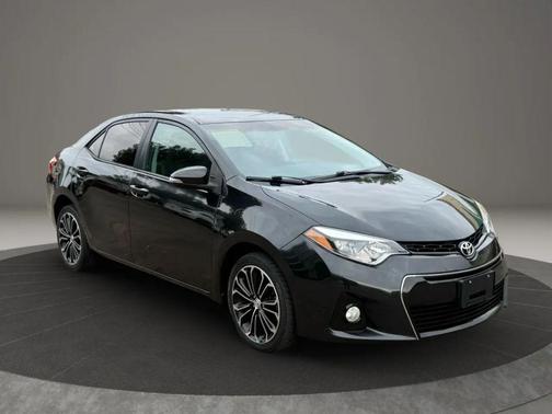 2015 Toyota Corolla S Plus