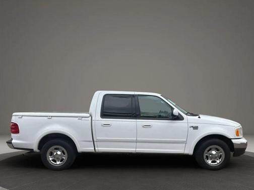 2002 Ford F-150 King Ranch 4D