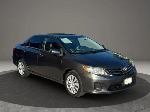 2013 Toyota Corolla LE