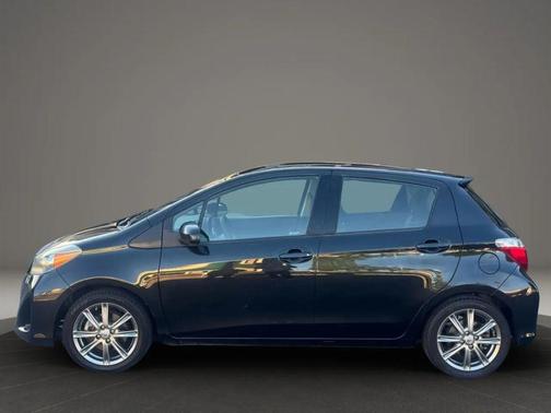 2012 Toyota Yaris L