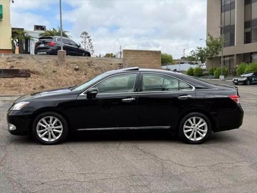 2011 Lexus ES 350 Base