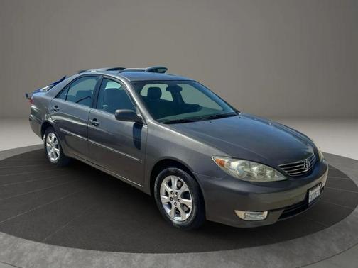 2005 Toyota Camry XLE V6