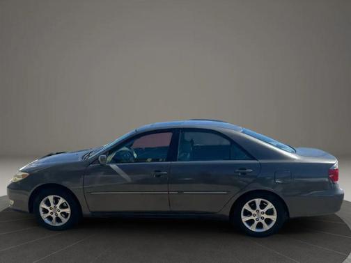 2005 Toyota Camry XLE V6