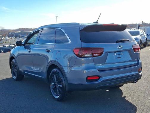 2020 Kia Sorento LX