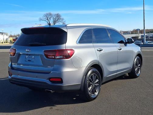2020 Kia Sorento LX