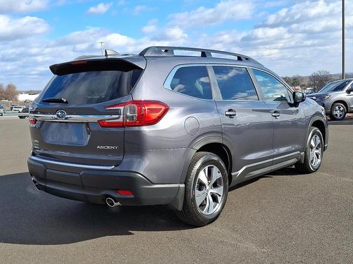 2025 Subaru Ascent Premium 7-Passenger