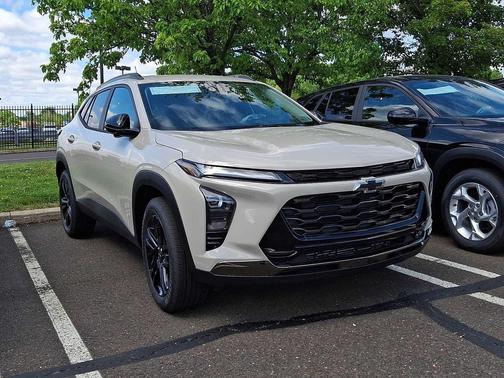White Sands 2026 Chevrolet Trax FWD ACTIV
