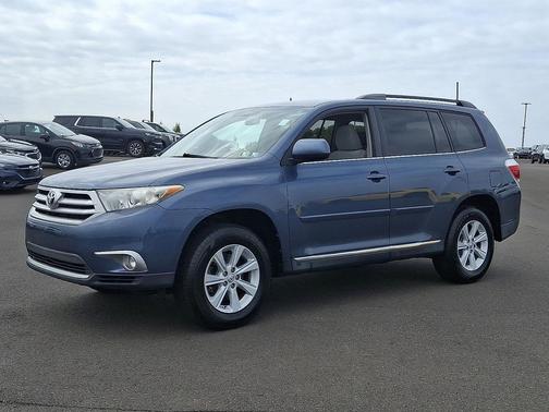 2012 Toyota Highlander SE